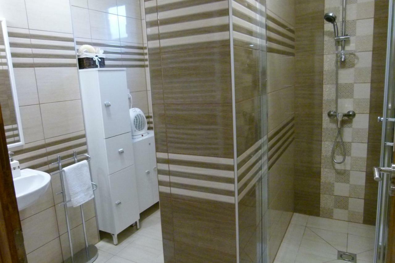 Wolf House Apartman Zalaegerszeg Zewnętrze zdjęcie