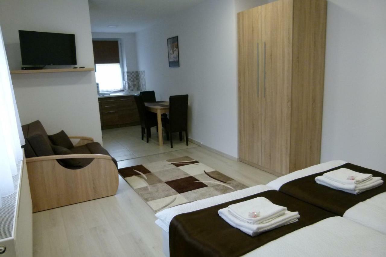 Wolf House Apartman Zalaegerszeg Zewnętrze zdjęcie
