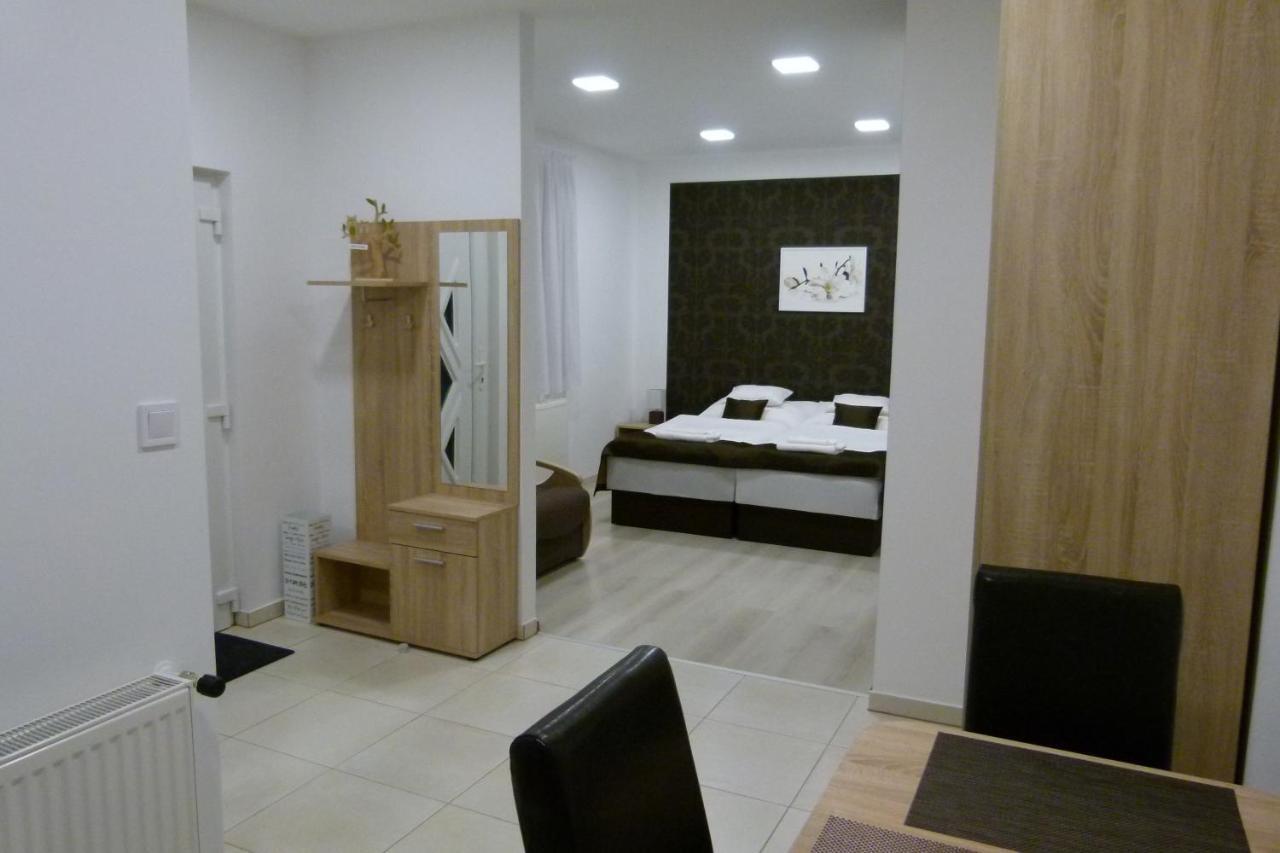 Wolf House Apartman Zalaegerszeg Zewnętrze zdjęcie
